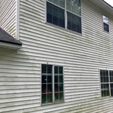 TOP-QUALITY-HOUSE-WASHING-PERFORMED-IN-NORTH-CHARLESTON-SC-BY-ZILLA-HOME-SERVICES 1